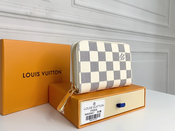 LVコピーウォレット正面デザイン